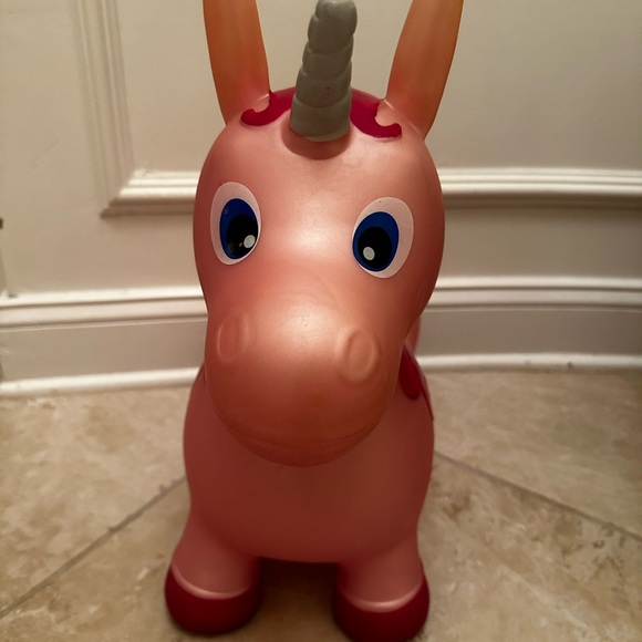 Bouncing New Condition Pink Unicorn - Picture 3 of 4